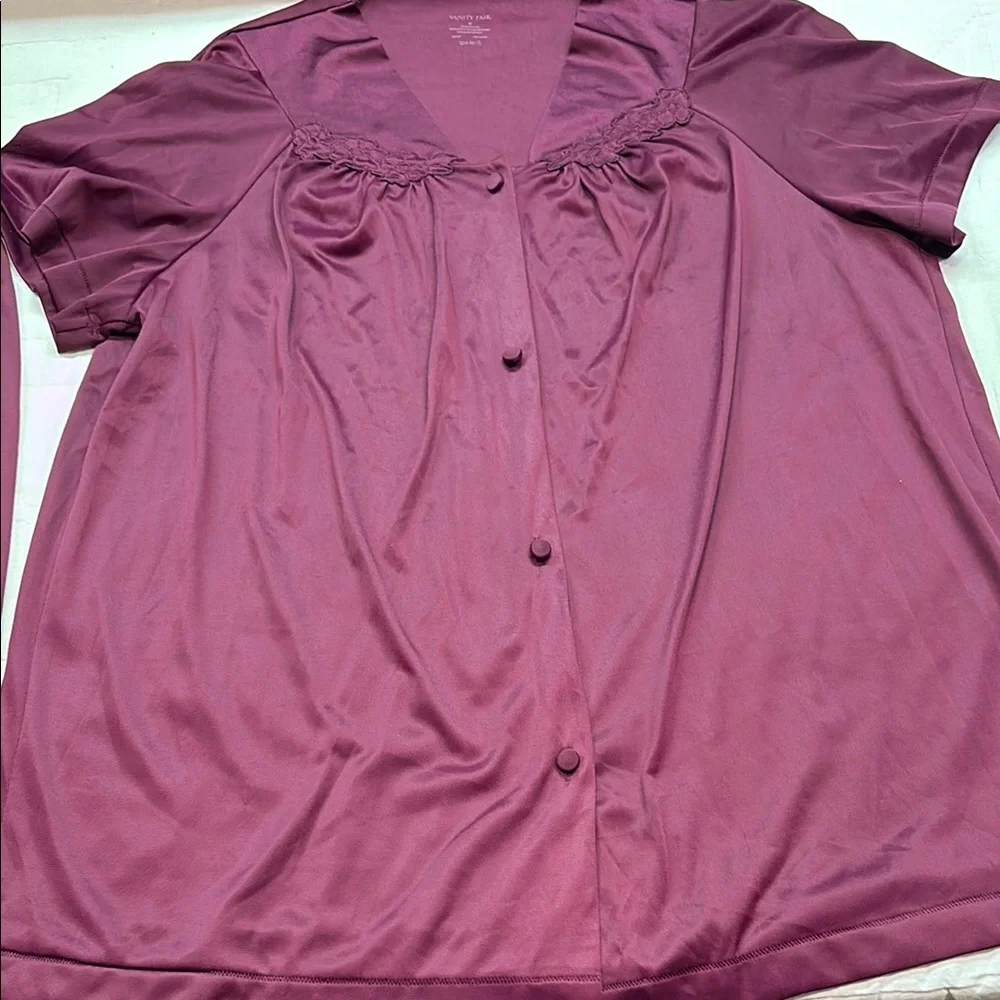 Vintage 90s Vanity Fair Purple Nylon Loungewear Set - V-Neck Top & Pants -‎ M